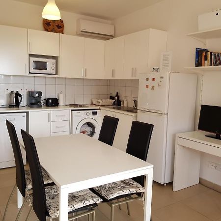 Ariadne Apt 103 -300M From Lighthouse Beach Paphos Extérieur photo