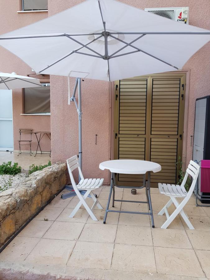 Ariadne Apt 103 -300M From Lighthouse Beach Paphos Extérieur photo